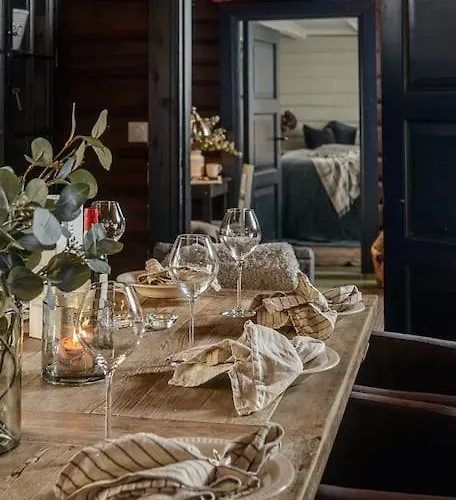 Koselig 10 Minutter Fra Sentrum Semesterbostad Lillehammer